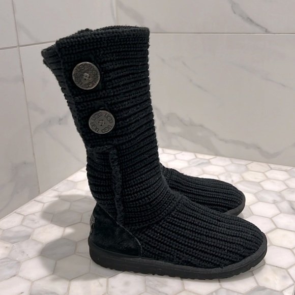 UGG Classic Cardy Wool Knit Black Fold Over Slouchy Boots Shoe Kids Size Y4 - Picture 1 of 17